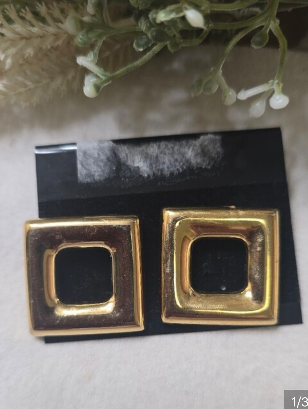 Vintage Gold-Tone Square Hoop Earrings - Women's Fashion Earrings